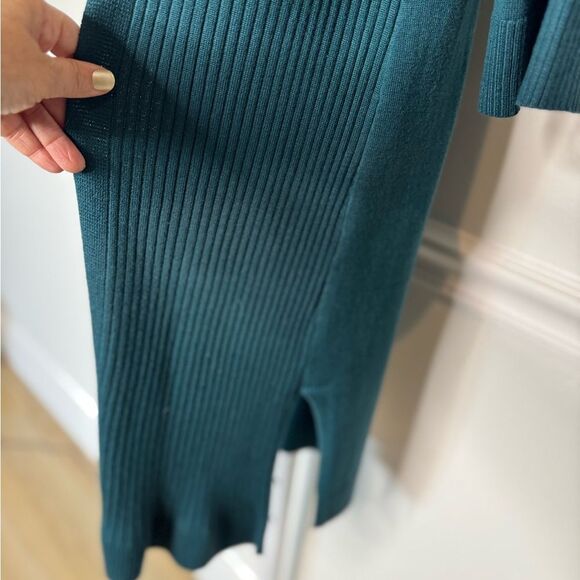 Cocobleu Open-Front Long Sweater Cardigan. Size Large - Picture 4 of 10